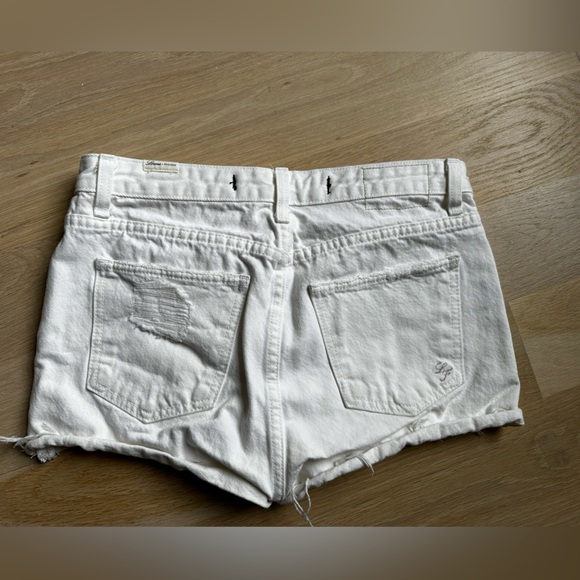 Lovers and Friends White Jean Shorts - Picture 3 of 10